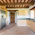 Luxury With Pool, Stunning Location Villa