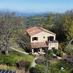 Villa Luxury With Pool, Stunning Location *