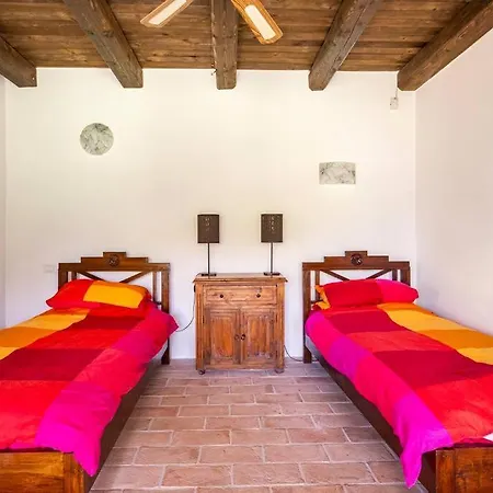 Βίλα Luxury With Pool, Stunning Location *